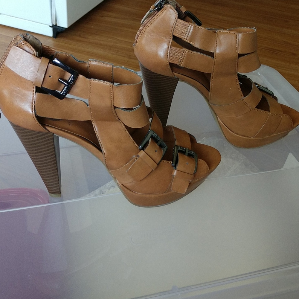 G by Guess heels